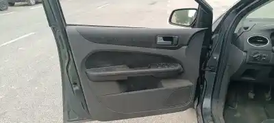 Veículo de Sucata ford focus berlina (cap) ambiente (d) do ano 2007 alimentado kkda