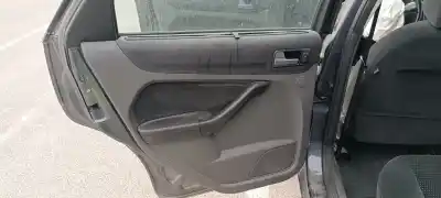 Veículo de Sucata ford focus berlina (cap) ambiente (d) do ano 2007 alimentado kkda