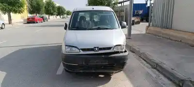 Sloopvoertuig peugeot partner (s1) break van het jaar 2000 aangedreven wjz