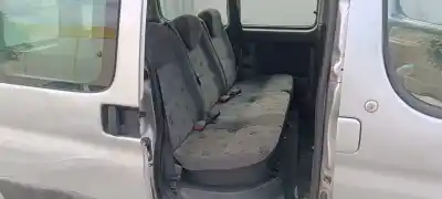 Sloopvoertuig peugeot partner (s1) break van het jaar 2000 aangedreven wjz