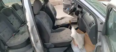 Sloopvoertuig peugeot partner (s1) break van het jaar 2000 aangedreven wjz