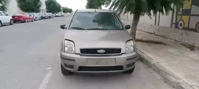 Здавання транспортного засобу ford fusion (cbk) ambiente року 2001 потужний f6ja