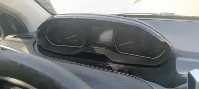 Scrapping Vehicle peugeot 208 allure of the year 2018 powered hn01