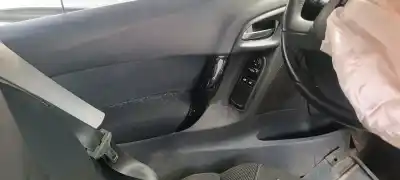 Здавання транспортного засобу citroen c3 picasso exclusive року 2001 потужний bh01