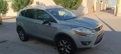 Sloopvoertuig ford kuga (cbv) titanium van het jaar 2001 aangedreven g6dg