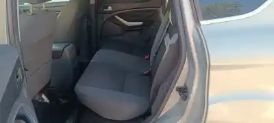 Sloopvoertuig ford kuga (cbv) titanium van het jaar 2001 aangedreven g6dg