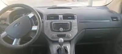 Sloopvoertuig ford kuga (cbv) titanium van het jaar 2001 aangedreven g6dg