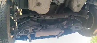 Sloopvoertuig ford kuga (cbv) titanium van het jaar 2001 aangedreven g6dg