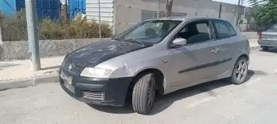 Veicolo di demolizione fiat stilo (192) 1.9 jtd cat dell'anno 2003 alimentato 192a1000