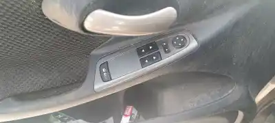 Veicolo di demolizione fiat stilo (192) 1.9 jtd cat dell'anno 2003 alimentato 192a1000