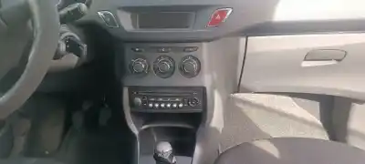 Veículo de Sucata citroen c3 business do ano 2001 alimentado 8hz