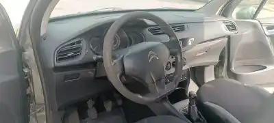 Veículo de Sucata citroen c3 business do ano 2001 alimentado 8hz