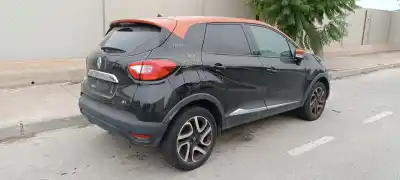 Véhicule à la ferraille renault captur helly hansen de l'année 2001 alimenté k9k609