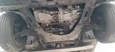 Véhicule à la ferraille renault captur helly hansen de l'année 2001 alimenté k9k609