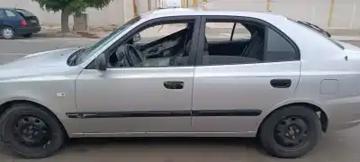 Veicolo di demolizione hyundai accent (lc) gl 4p dell'anno 2003 alimentato g4ea