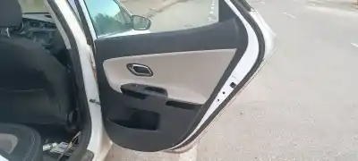 Scrapping Vehicle kia ceed attract 99 cv / 73 kw of the year 2001 powered g4fa