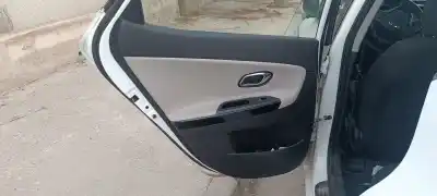 Scrapping Vehicle kia ceed attract 99 cv / 73 kw of the year 2001 powered g4fa