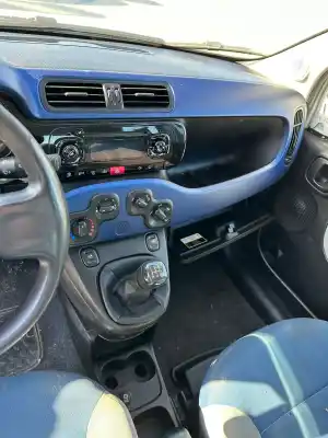 Veículo de Sucata fiat panda (319) city cross do ano 2001 alimentado 169a4000