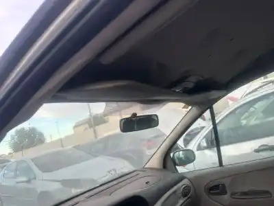 Здавання транспортного засобу renault scenic (ja..) 1.9 dci authentique року 2001 потужний f9q k7