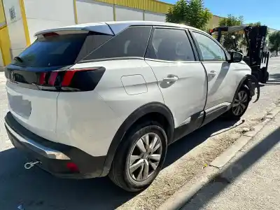 Veículo de Sucata peugeot 3008 active do ano 2017 alimentado bh01