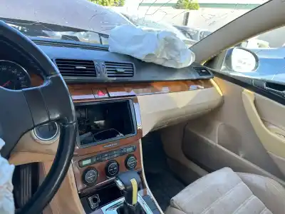 Veículo de Sucata volkswagen passat b6 (3c2) 2.0 tdi 16v do ano 2006 alimentado bkp