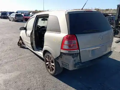 Здавання транспортного засобу OPEL ZAFIRA B Cosmo року 2001 потужний 