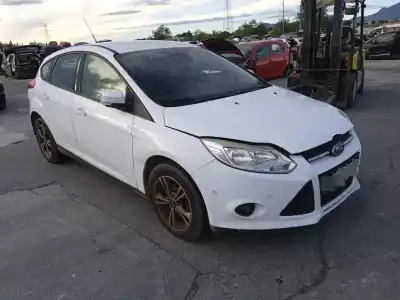 Veículo de Sucata ford focus lim. (cb8) trend do ano 2001 alimentado m1da