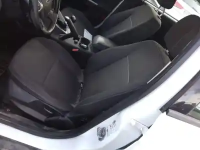 Veículo de Sucata ford focus lim. (cb8) trend do ano 2001 alimentado m1da