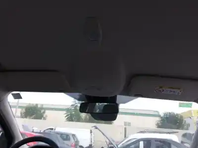 Veículo de Sucata ford focus lim. (cb8) trend do ano 2001 alimentado m1da