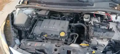 Vehicul casat opel corsa e expression al anului 2001 alimentat b14xer