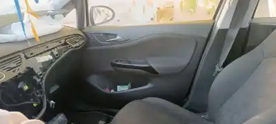 Vehicul casat opel corsa e expression al anului 2001 alimentat b14xer