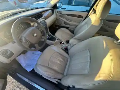 Здавання транспортного засобу jaguar x-type i (x400) 2.2 d року 2008 потужний bg