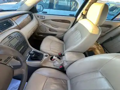 Здавання транспортного засобу jaguar x-type i (x400) 2.2 d року 2008 потужний bg