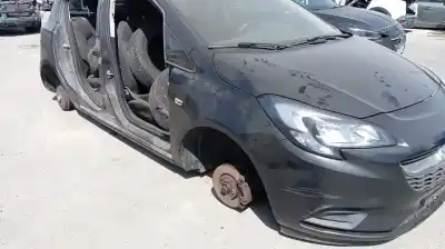 Vehicul casat opel corsa e selective al anului 2001 alimentat ldd