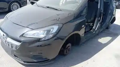 Vehicul casat opel corsa e selective al anului 2001 alimentat ldd