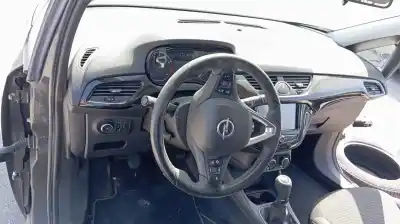 Vehicul casat opel corsa e selective al anului 2001 alimentat ldd