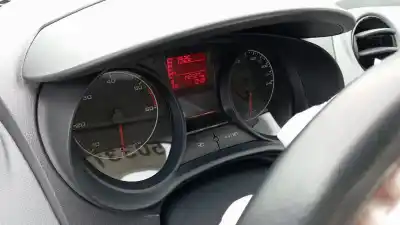 Veículo de Sucata seat ibiza (6j5) copa do ano 2012 alimentado cay