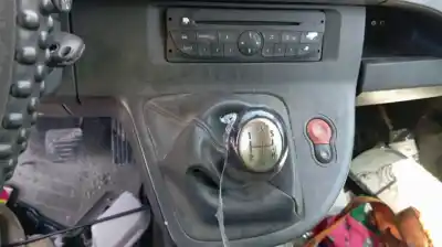 Здавання транспортного засобу renault kangoo dynamique acción especial року 2001 потужний k9k808