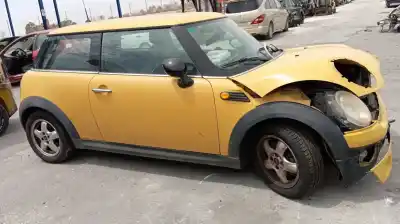 Veículo de Sucata mini mini (r56) one do ano 2001 alimentado n12b14a