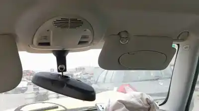 Veículo de Sucata mini mini (r56) one do ano 2001 alimentado n12b14a