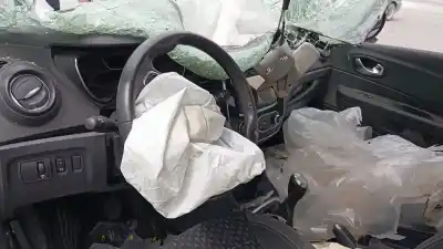 Scrapping Vehicle renault captur life of the year 2001 powered h4b b4