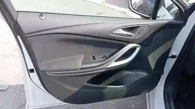 Veicolo di demolizione opel astra k lim. 5türig astra start/stop 104 cv / 77 kw dell'anno 2020 alimentato lxd