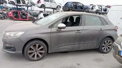 Veículo de Sucata citroen c4 lim. seduction do ano 2001 alimentado bh02