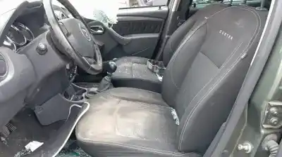 Vehicul casat dacia duster ambiance 4x2 al anului 2001 alimentat k9k 856