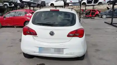 Veicolo di demolizione opel corsa d color edition dell'anno 2001 alimentato a13dtc