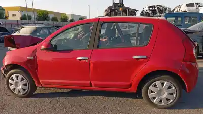 Sloopvoertuig dacia sandero laureate music van het jaar 2011 aangedreven k9k e8