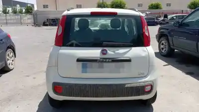 Veicolo di demolizione fiat panda (319) city cross dell'anno 2015 alimentato 169a4000