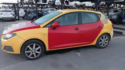 Veículo de Sucata seat ibiza (6j5) copa do ano 2001 alimentado cayb