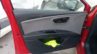 Veicolo di demolizione seat leon (5f1) 1.6 tdi dell'anno 2001 alimentato clh