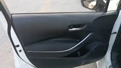 Veicolo di demolizione toyota corolla (e21) hybrid style dell'anno 2023 alimentato 2zr